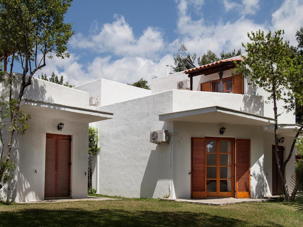 Eretria Park Studios Esterno foto