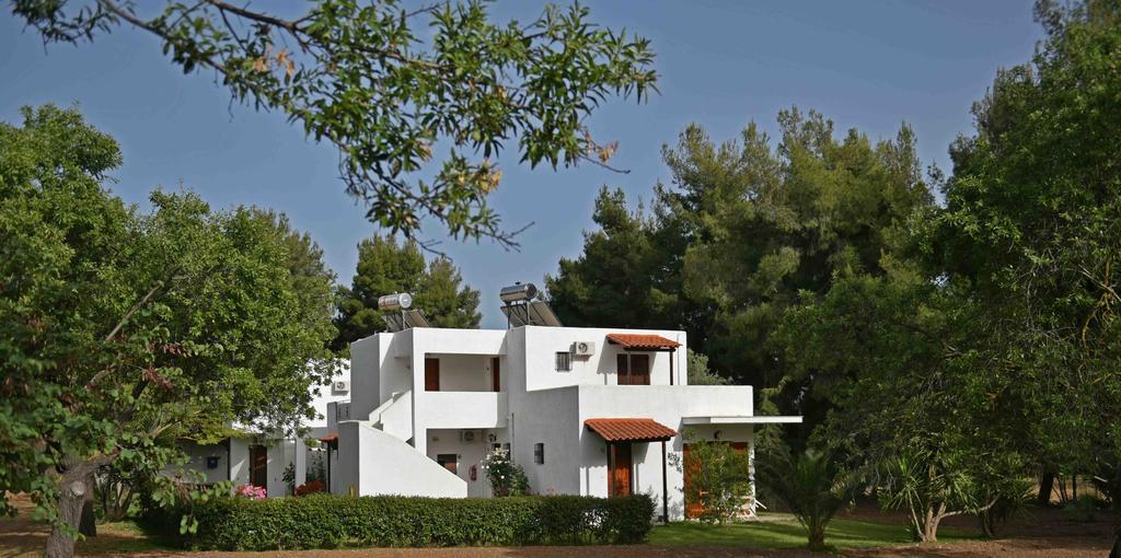 Eretria Park Studios Esterno foto